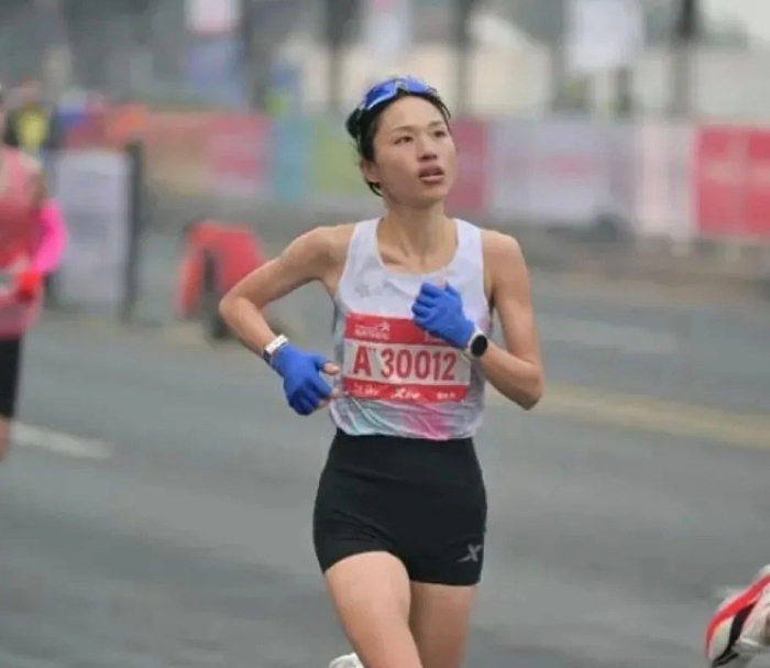 XC SPORTS-口碑反转！张水花辞职88天直播30场 500万人围观 粉丝18万|张水华|马拉松|柳州|奖金|冠军_新浪体育_新浪新闻