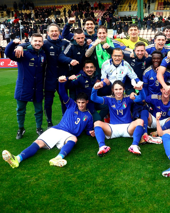 杏彩体育官网-意大利U19战平土耳其U19，小组第一晋级欧青赛八强|u19欧青赛|科莫托|科莫|替补|排名_新浪体育_新浪新闻